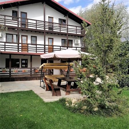 Casa Carp Calarasi Hotell Exteriör bild